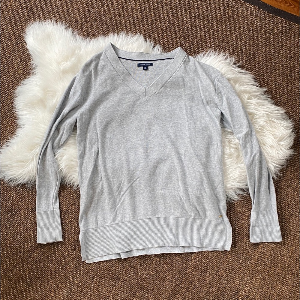 Tommy Hilfiger Grey V-Neck Sweater | Size L